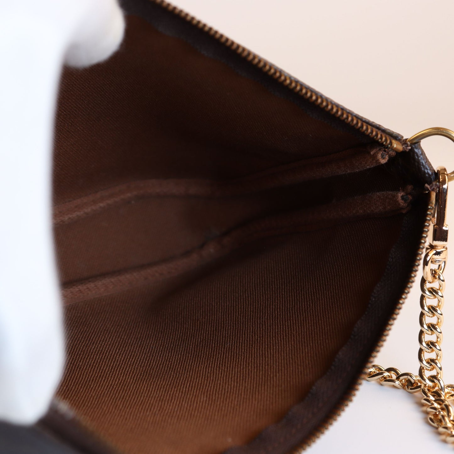 POCHETTE ACCESSOIRES